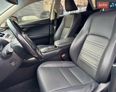 Серый Лексус НХ, объемом двигателя 2 л и пробегом 98 тыс. км за 27740 $, фото 24 на Automoto.ua