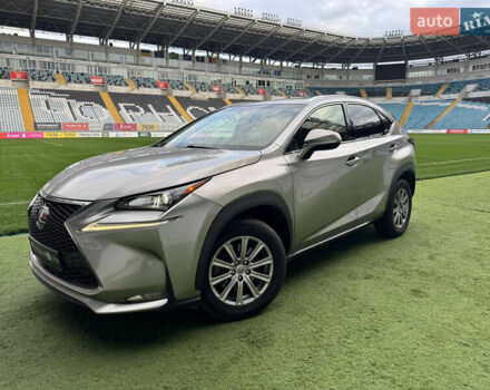Серый Лексус НХ, объемом двигателя 2 л и пробегом 141 тыс. км за 20900 $, фото 3 на Automoto.ua