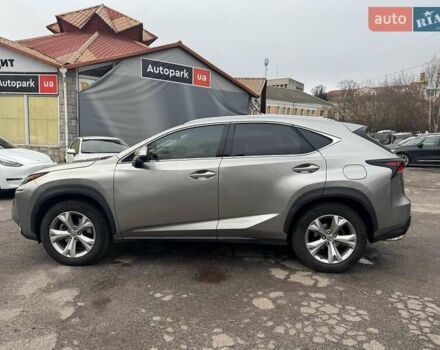 Серый Лексус НХ, объемом двигателя 2 л и пробегом 98 тыс. км за 27740 $, фото 7 на Automoto.ua