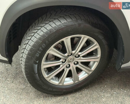 Серый Лексус НХ, объемом двигателя 2 л и пробегом 38 тыс. км за 19999 $, фото 12 на Automoto.ua