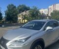 Сірий Лексус НХ, об'ємом двигуна 2 л та пробігом 118 тис. км за 25000 $, фото 2 на Automoto.ua