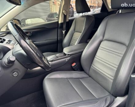Серый Лексус НХ, объемом двигателя 2 л и пробегом 98 тыс. км за 27740 $, фото 24 на Automoto.ua