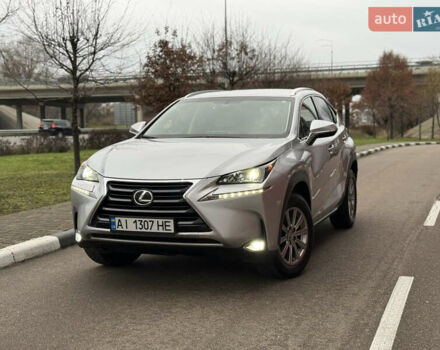 Серый Лексус НХ, объемом двигателя 2 л и пробегом 38 тыс. км за 19999 $, фото 2 на Automoto.ua
