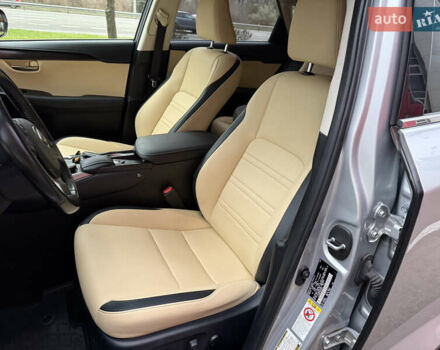 Серый Лексус НХ, объемом двигателя 2 л и пробегом 38 тыс. км за 19999 $, фото 20 на Automoto.ua