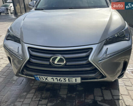 Сірий Лексус НХ, об'ємом двигуна 2 л та пробігом 54 тис. км за 28000 $, фото 2 на Automoto.ua