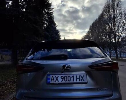 Сірий Лексус НХ, об'ємом двигуна 2 л та пробігом 140 тис. км за 23500 $, фото 1 на Automoto.ua