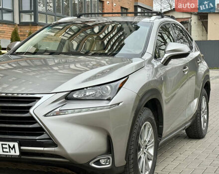 Серый Лексус НХ, объемом двигателя 2 л и пробегом 140 тыс. км за 23500 $, фото 10 на Automoto.ua