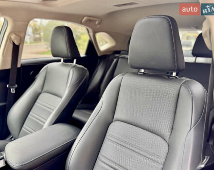 Сірий Лексус НХ, об'ємом двигуна 2 л та пробігом 56 тис. км за 20999 $, фото 48 на Automoto.ua