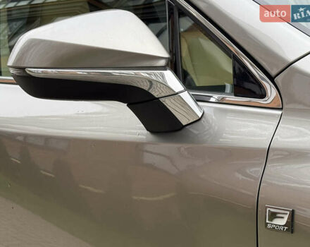 Серый Лексус НХ, объемом двигателя 2 л и пробегом 140 тыс. км за 23500 $, фото 29 на Automoto.ua