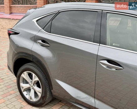 Сірий Лексус НХ, об'ємом двигуна 2 л та пробігом 56 тис. км за 20999 $, фото 39 на Automoto.ua