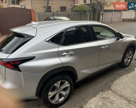 Сірий Лексус НХ, об'ємом двигуна 2 л та пробігом 50 тис. км за 27400 $, фото 4 на Automoto.ua