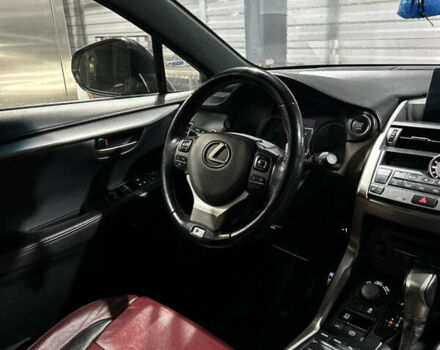 Сірий Лексус НХ, об'ємом двигуна 2 л та пробігом 153 тис. км за 20000 $, фото 9 на Automoto.ua