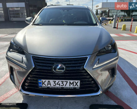 Лексус НХ 2017 в Киеве на Automoto.ua Серый Лексус НХ, объемом двигателя 2.49 л и пробегом 79 тыс. км за 38900 $, фото 2 на Automoto.ua