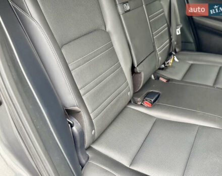 Сірий Лексус НХ, об'ємом двигуна 2 л та пробігом 56 тис. км за 20999 $, фото 63 на Automoto.ua