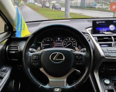 Сірий Лексус НХ, об'ємом двигуна 1.99 л та пробігом 139 тис. км за 24900 $, фото 13 на Automoto.ua