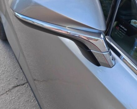 Серый Лексус НХ, объемом двигателя 2 л и пробегом 140 тыс. км за 23500 $, фото 11 на Automoto.ua