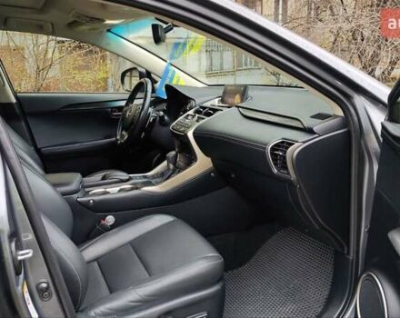 Сірий Лексус НХ, об'ємом двигуна 1.99 л та пробігом 139 тис. км за 24900 $, фото 16 на Automoto.ua