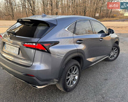 Серый Лексус НХ, объемом двигателя 2 л и пробегом 54 тыс. км за 22500 $, фото 3 на Automoto.ua