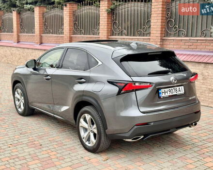 Сірий Лексус НХ, об'ємом двигуна 2 л та пробігом 56 тис. км за 20999 $, фото 19 на Automoto.ua