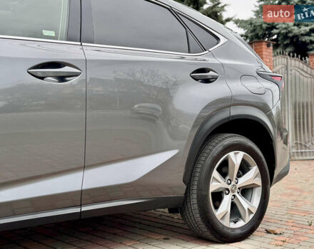 Сірий Лексус НХ, об'ємом двигуна 2 л та пробігом 55 тис. км за 20999 $, фото 29 на Automoto.ua