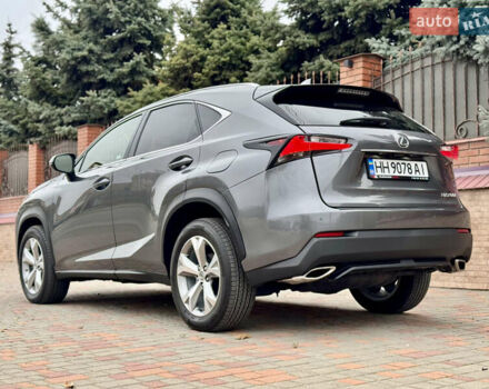 Сірий Лексус НХ, об'ємом двигуна 2 л та пробігом 55 тис. км за 20999 $, фото 25 на Automoto.ua