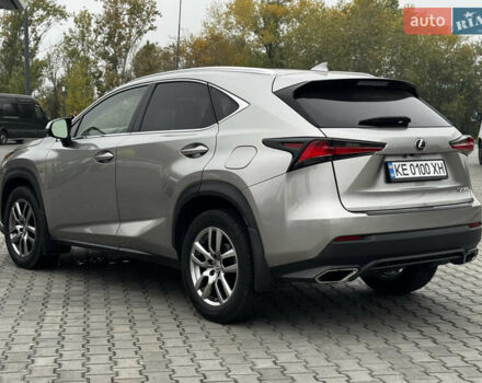 Сірий Лексус НХ, об'ємом двигуна 2 л та пробігом 67 тис. км за 25700 $, фото 7 на Automoto.ua