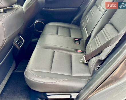 Сірий Лексус НХ, об'ємом двигуна 2 л та пробігом 56 тис. км за 20999 $, фото 52 на Automoto.ua