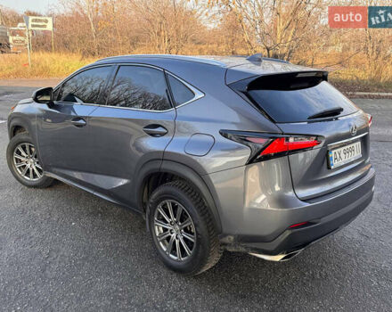 Серый Лексус НХ, объемом двигателя 2 л и пробегом 54 тыс. км за 22500 $, фото 4 на Automoto.ua