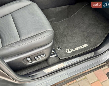 Сірий Лексус НХ, об'ємом двигуна 2 л та пробігом 55 тис. км за 20999 $, фото 66 на Automoto.ua