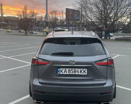 Серый Лексус НХ, объемом двигателя 2 л и пробегом 118 тыс. км за 25000 $, фото 4 на Automoto.ua