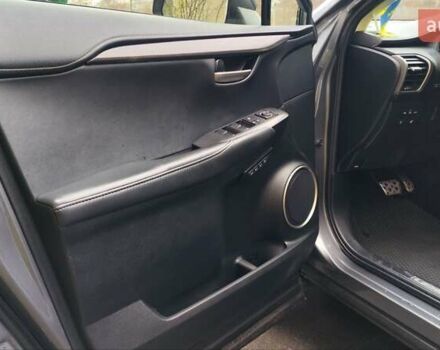 Сірий Лексус НХ, об'ємом двигуна 1.99 л та пробігом 139 тис. км за 24900 $, фото 18 на Automoto.ua