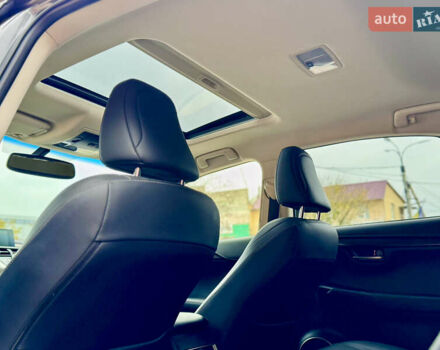 Сірий Лексус НХ, об'ємом двигуна 2 л та пробігом 55 тис. км за 20999 $, фото 53 на Automoto.ua