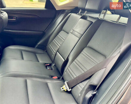 Сірий Лексус НХ, об'ємом двигуна 2 л та пробігом 55 тис. км за 20999 $, фото 76 на Automoto.ua