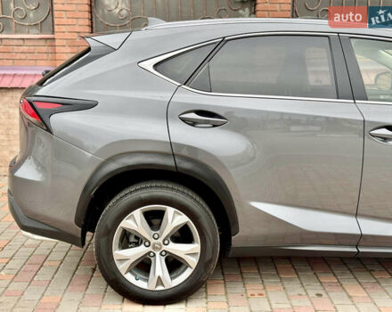 Сірий Лексус НХ, об'ємом двигуна 2 л та пробігом 55 тис. км за 20999 $, фото 10 на Automoto.ua