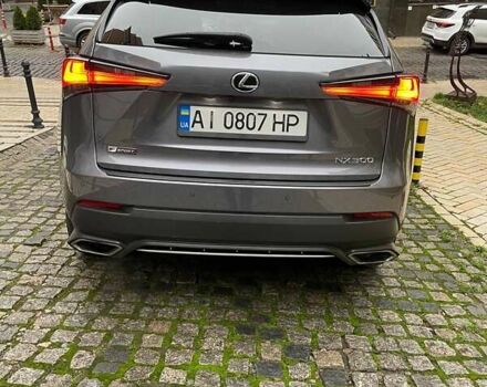 Серый Лексус НХ, объемом двигателя 2 л и пробегом 89 тыс. км за 27500 $, фото 8 на Automoto.ua