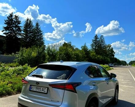 Серый Лексус НХ, объемом двигателя 2 л и пробегом 104 тыс. км за 30000 $, фото 7 на Automoto.ua