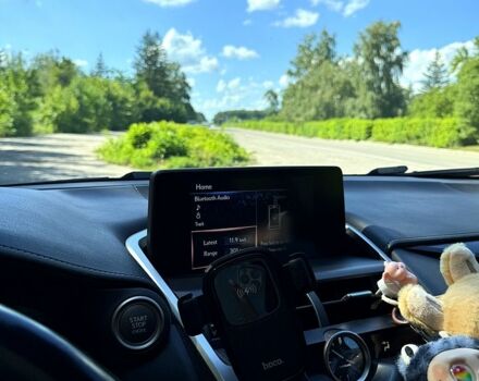 Серый Лексус НХ, объемом двигателя 2 л и пробегом 104 тыс. км за 30000 $, фото 5 на Automoto.ua