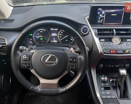 Сірий Лексус НХ, об'ємом двигуна 2.49 л та пробігом 90 тис. км за 34651 $, фото 8 на Automoto.ua