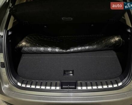 Сірий Лексус НХ, об'ємом двигуна 1.99 л та пробігом 35 тис. км за 35555 $, фото 45 на Automoto.ua