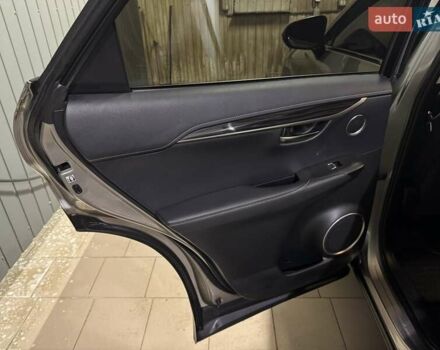 Сірий Лексус НХ, об'ємом двигуна 1.99 л та пробігом 35 тис. км за 35555 $, фото 28 на Automoto.ua