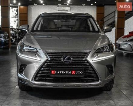 Сірий Лексус НХ, об'ємом двигуна 2.49 л та пробігом 69 тис. км за 37500 $, фото 1 на Automoto.ua