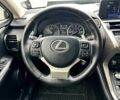 Сірий Лексус НХ, об'ємом двигуна 2 л та пробігом 80 тис. км за 18000 $, фото 19 на Automoto.ua
