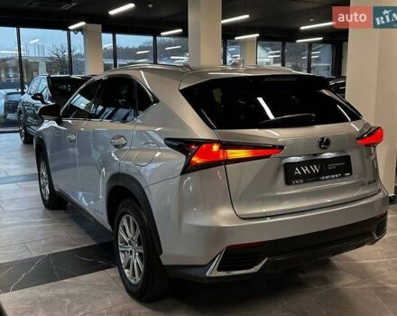 Сірий Лексус НХ, об'ємом двигуна 2.49 л та пробігом 100 тис. км за 32900 $, фото 37 на Automoto.ua