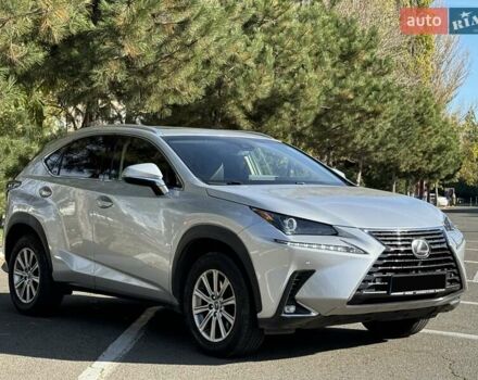 Лексус НХ 2018 в Одессе на Automoto.ua Серый Лексус НХ, объемом двигателя 2 л и пробегом 85 тыс. км за 26500 $, фото 3 на Automoto.ua