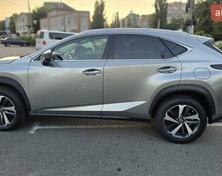 Серый Лексус НХ, объемом двигателя 2 л и пробегом 51 тыс. км за 28500 $, фото 11 на Automoto.ua