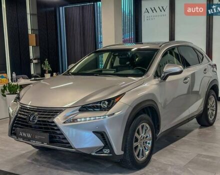 Сірий Лексус НХ, об'ємом двигуна 2.49 л та пробігом 100 тис. км за 32900 $, фото 7 на Automoto.ua