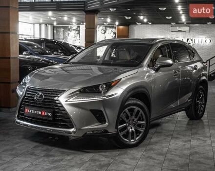 Сірий Лексус НХ, об'ємом двигуна 2.49 л та пробігом 69 тис. км за 37500 $, фото 2 на Automoto.ua