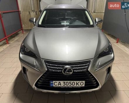 Сірий Лексус НХ, об'ємом двигуна 1.99 л та пробігом 35 тис. км за 35555 $, фото 1 на Automoto.ua