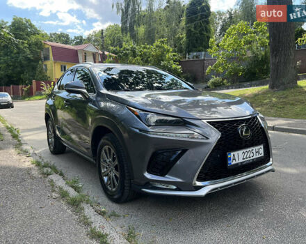 Серый Лексус НХ, объемом двигателя 2 л и пробегом 109 тыс. км за 26500 $, фото 2 на Automoto.ua