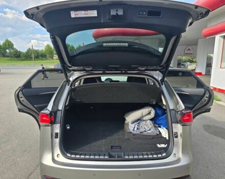 Сірий Лексус НХ, об'ємом двигуна 2 л та пробігом 48 тис. км за 28500 $, фото 12 на Automoto.ua